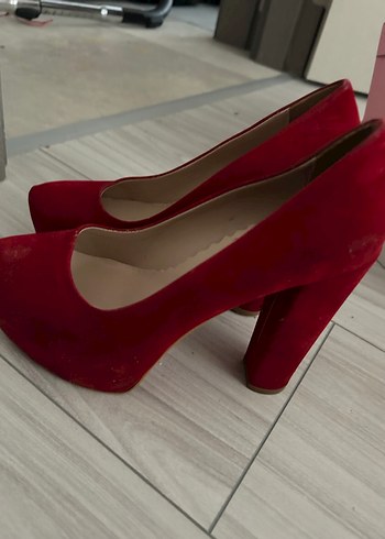 Kırmızı Süet Platform Topuklu Stiletto