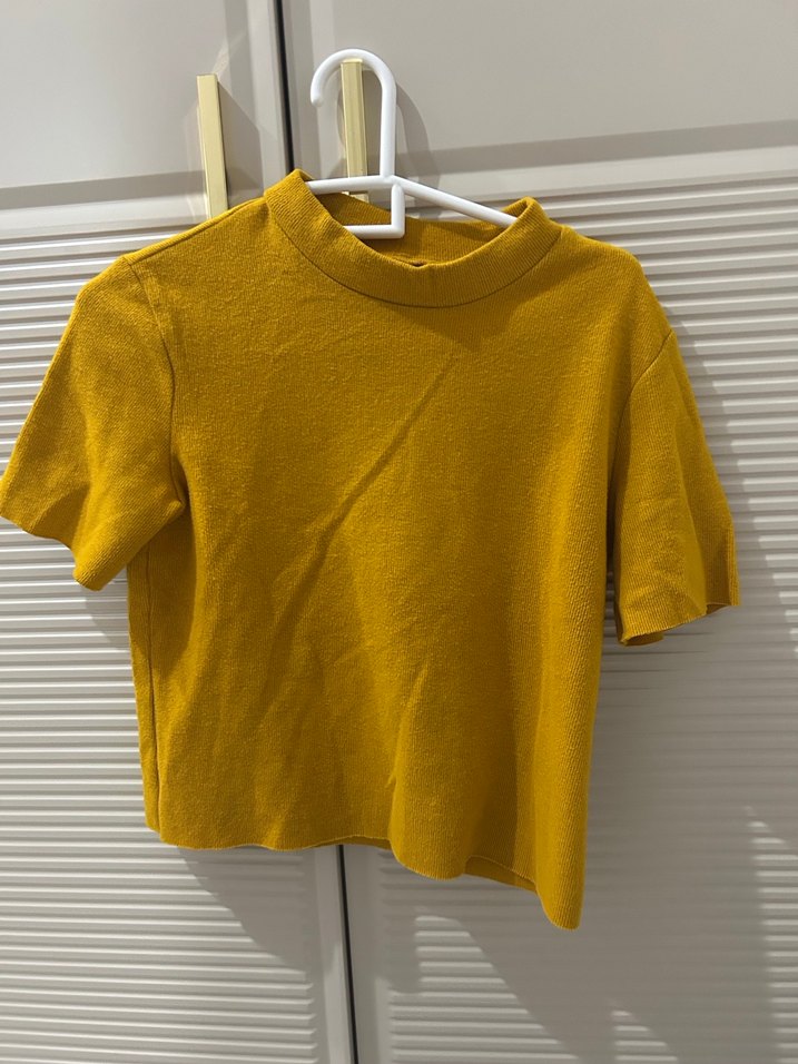Sarı Kısa Kollu Keten Kadın Tişört - Görsel 2