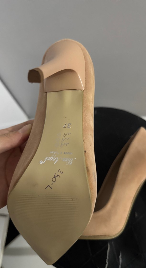 Bej Süet Stiletto Kadın Ayakkabı - Görsel 3