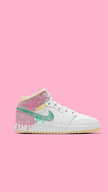 Air Jordan 1 Mid