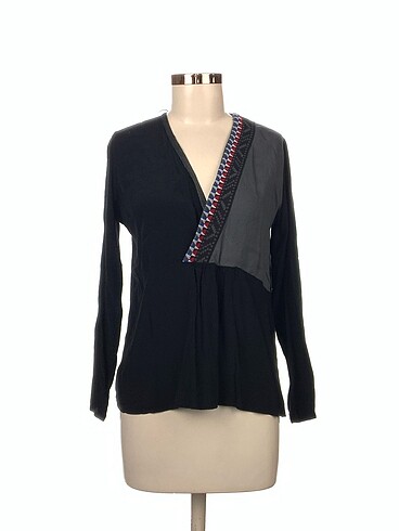 Zara Bluz %70 İndirimli.