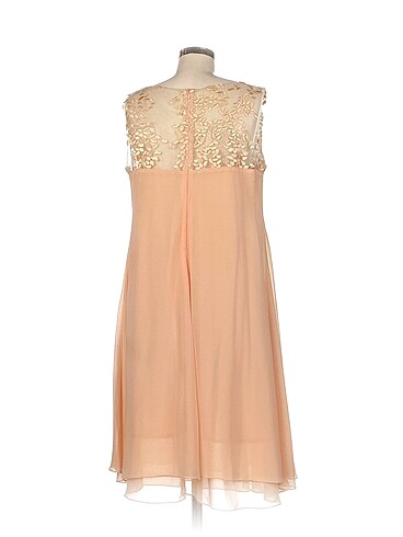 40 Beden Vintage Love Kısa Elbise %70 İndirimli.