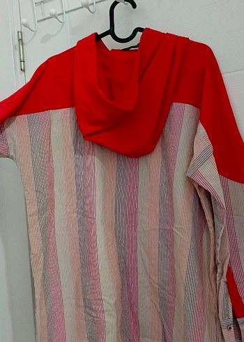 Düğmeli Uzun Kollu Kırmızı Pamuklu Kadın Gömlek - Görsel 3