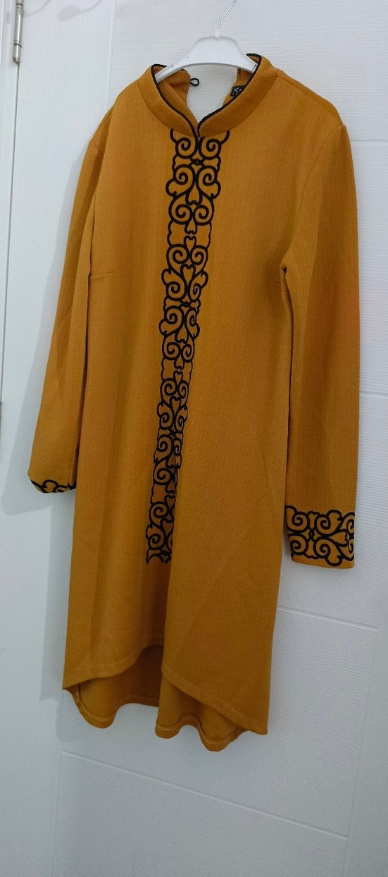 Uzun Kollu Sarı Nakışlı Bohem Tunik - Görsel 4