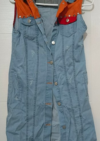 Düğmeli Kolsuz Denim Midi Ceket - Görsel 2