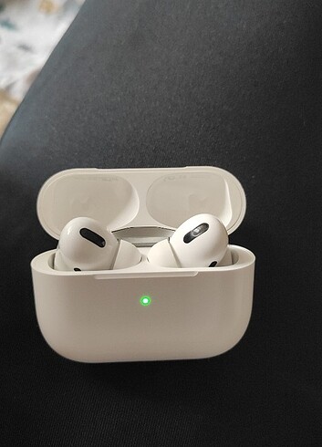 Airpods kulaklık 