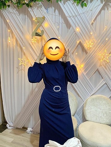 Kemerli elbise