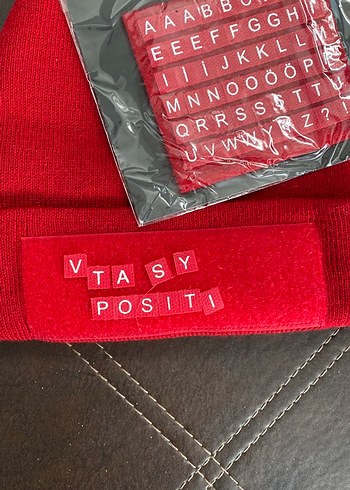 Kırmızı Kadın Triko Bere - Görsel 3