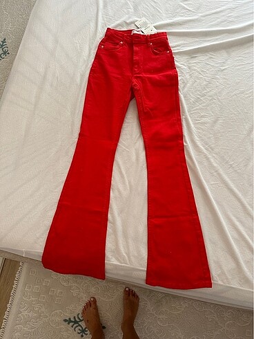 Bershka Kırmızı jean