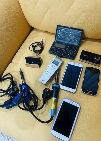 Koyu Mavi Havya ve Elektronik Aksesuarlar - Görsel 4