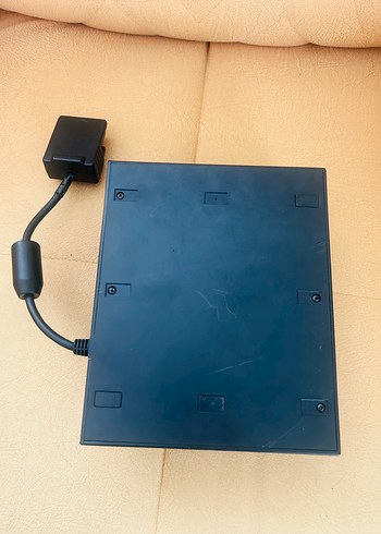 Diğer PlayStation Bellek Kartı Yuvası