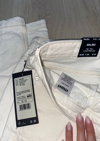 26 Beden Mavi Malibu Kırık Beyaz Jean Pantolon