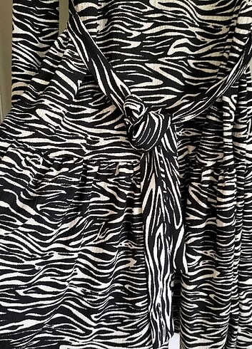 m Beden Zebra elbise