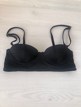 Bikini üstü