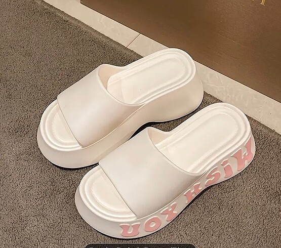 Bershka Platform lolita terlik