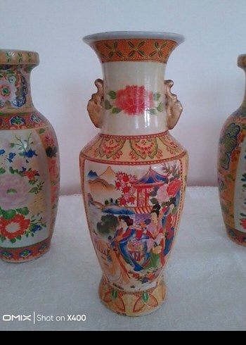 Vintage Renkli Çiçek Desenli çini vazolar 3 adet - Görsel 2