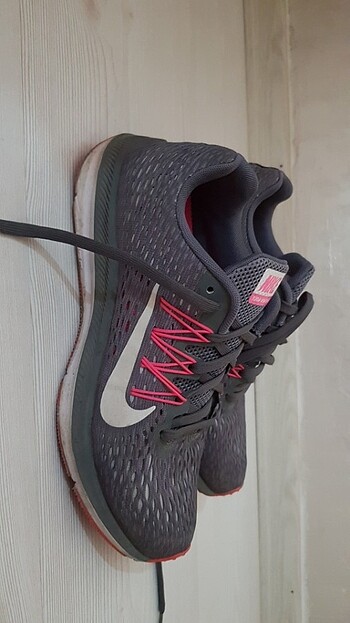 Nike spor ayakkabı - Görsel 2