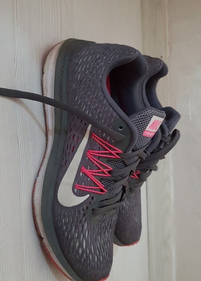 Nike spor ayakkabı - Görsel 2