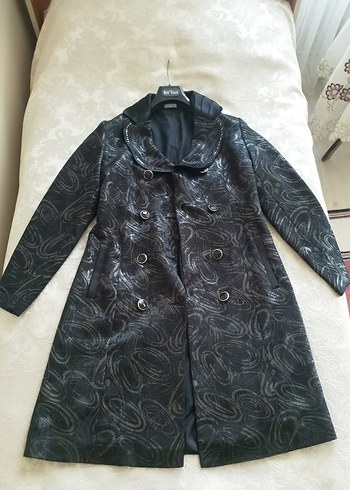 Düğmeli Siyah Gotik Kadın Kaban