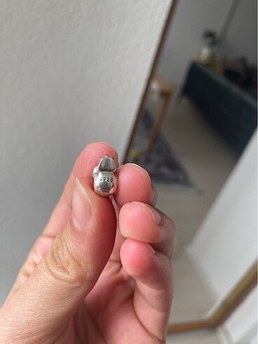 Beden Pandora charm