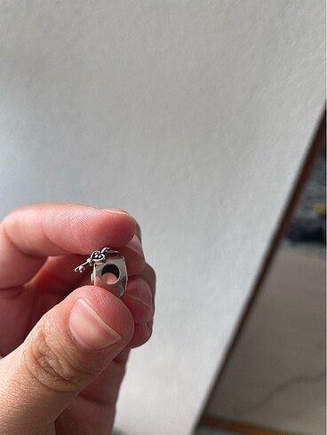 Beden gri Renk Pandora kalp charm