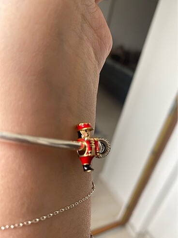 Diğer Pandora charm kurşun asker