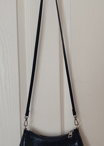 Siyah Çanta - Görsel 3