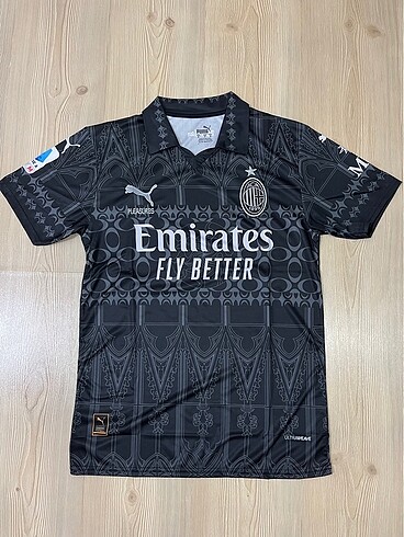 Milan forma