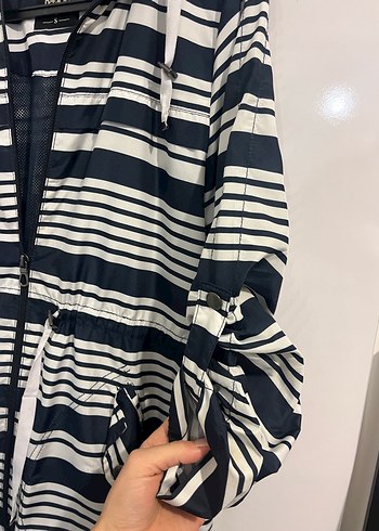 Çizgili Midi Kadın yağmurluk - Görsel 2