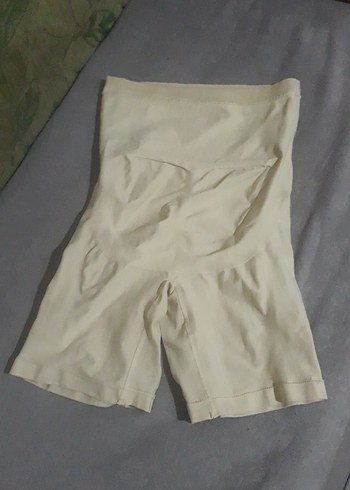 Bej Midi Hamile Şortu - Görsel 3