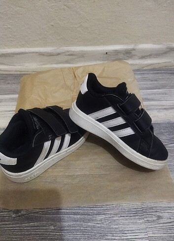 Adidas çocuk ayakkabı 
