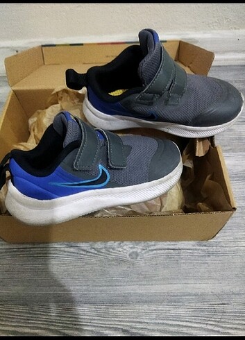 Nike spor ayakkabı