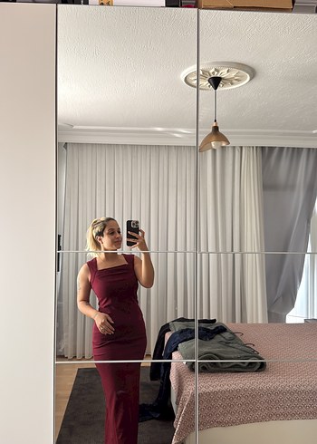 Bordo Halter Yaka Midi Elbise