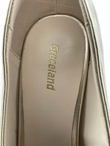 38 Beden çeşitli Renk Vintage Love Stiletto %70 İndirimli.