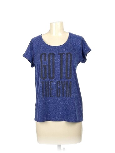 Koton T-shirt %70 İndirimli.