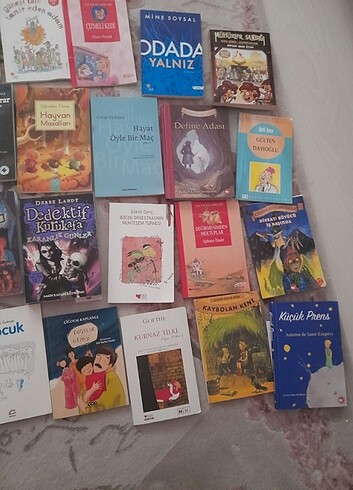 ÖĞRRTMEN TAVSIYELI ORTAOKUL ILKOKUL.KITAP 40 ADET