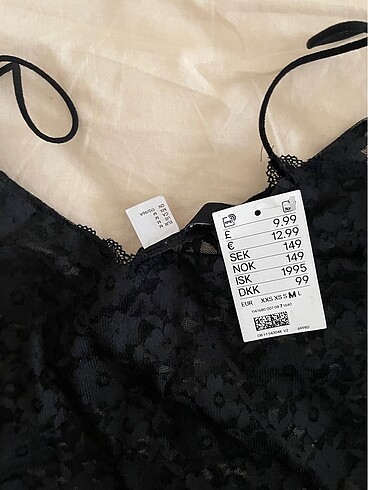 H&M H&m dantel askılı bluz