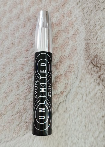 Avon True Colour Pembe Maskara - Görsel 3