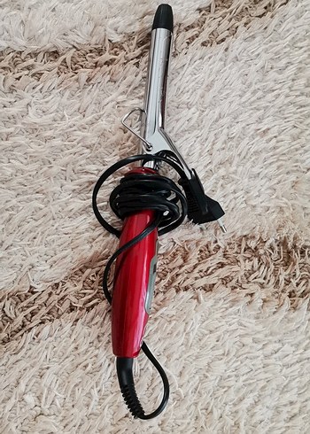 Kırmızı Saç Maşası