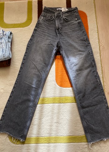 Zara Yuksek Bel Gri Denim Sort