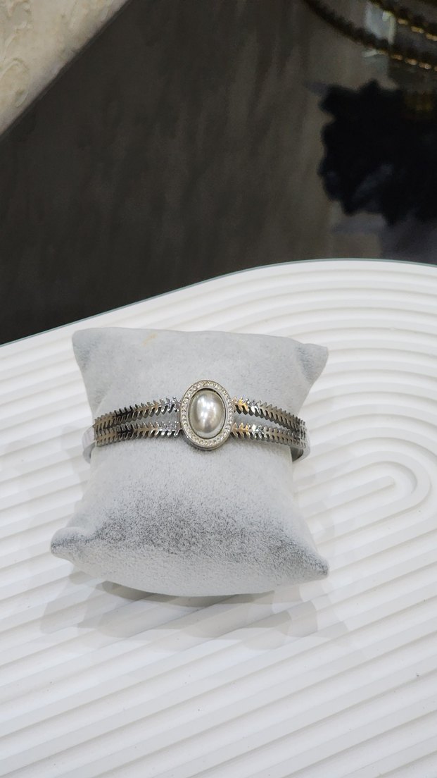 Çelik Kelepçe Bileklik - Görsel 2