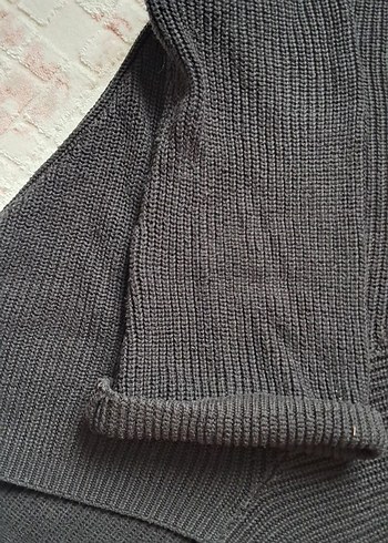 V Yaka Siyah Triko Kadın Kazak - Görsel 2