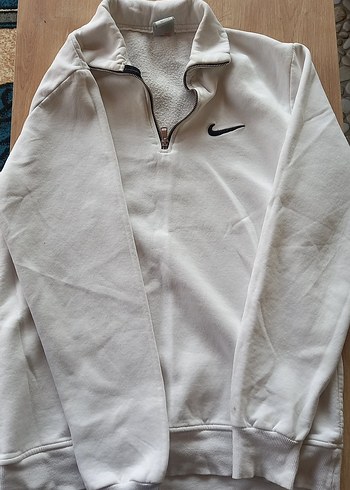 Yüksek Yaka Beyaz Fermuarlı Sweatshirt