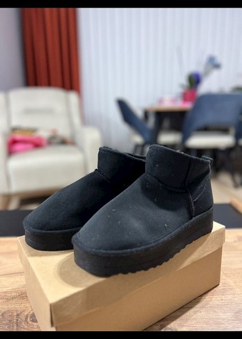 Siyah Dolgu Topuk Rahat Kadın Bot - Görsel 3