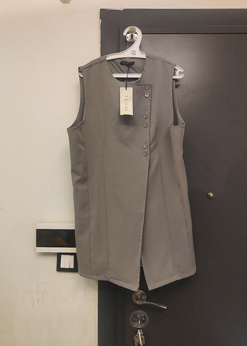 Gri Kemerli Kadın Uzun Ceket - Görsel 2