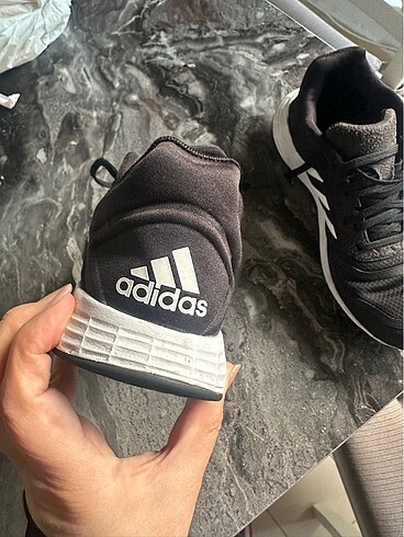 34 Beden siyah Renk Erkek çocuk spor ayakkabısı