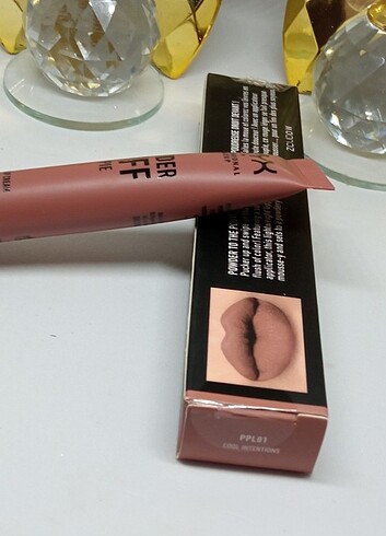 NYX Powder puff 