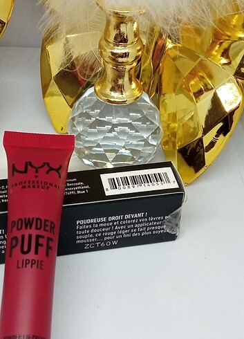 NYX Powder puff 
