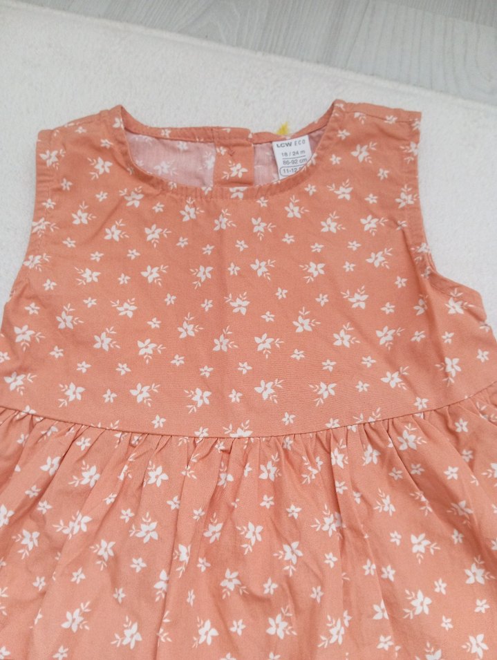 Kız Çocuk somon Çiçekli Kolsuz Elbise - Görsel 3