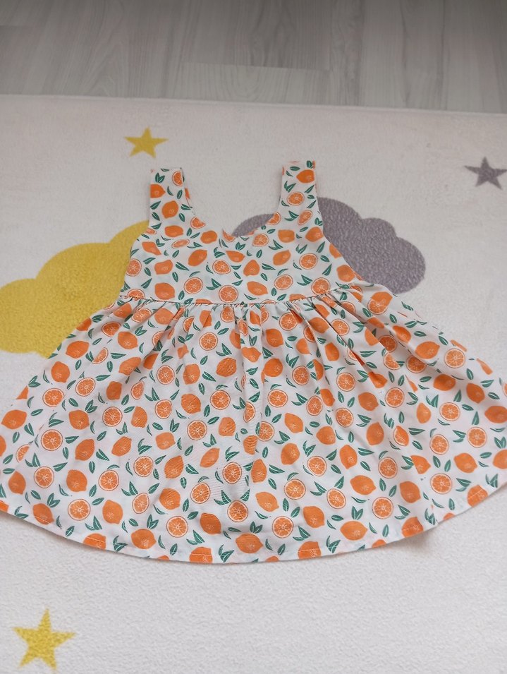Turuncu Desenli Kolsuz Kız Elbisesi - Görsel 2